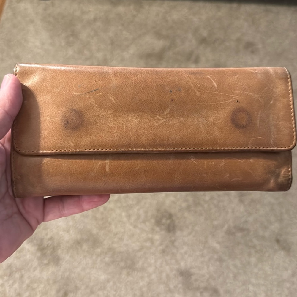 Ladies Leather Hobo Wallet